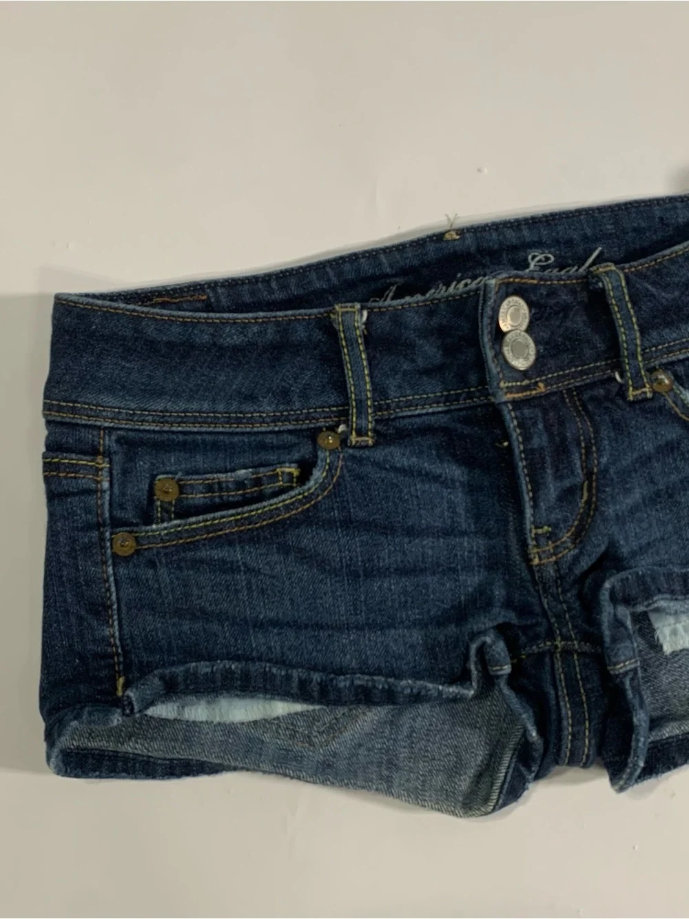 American Eagle 2009 Low Rise Denim Short Shorts Size 00 Dark Wash